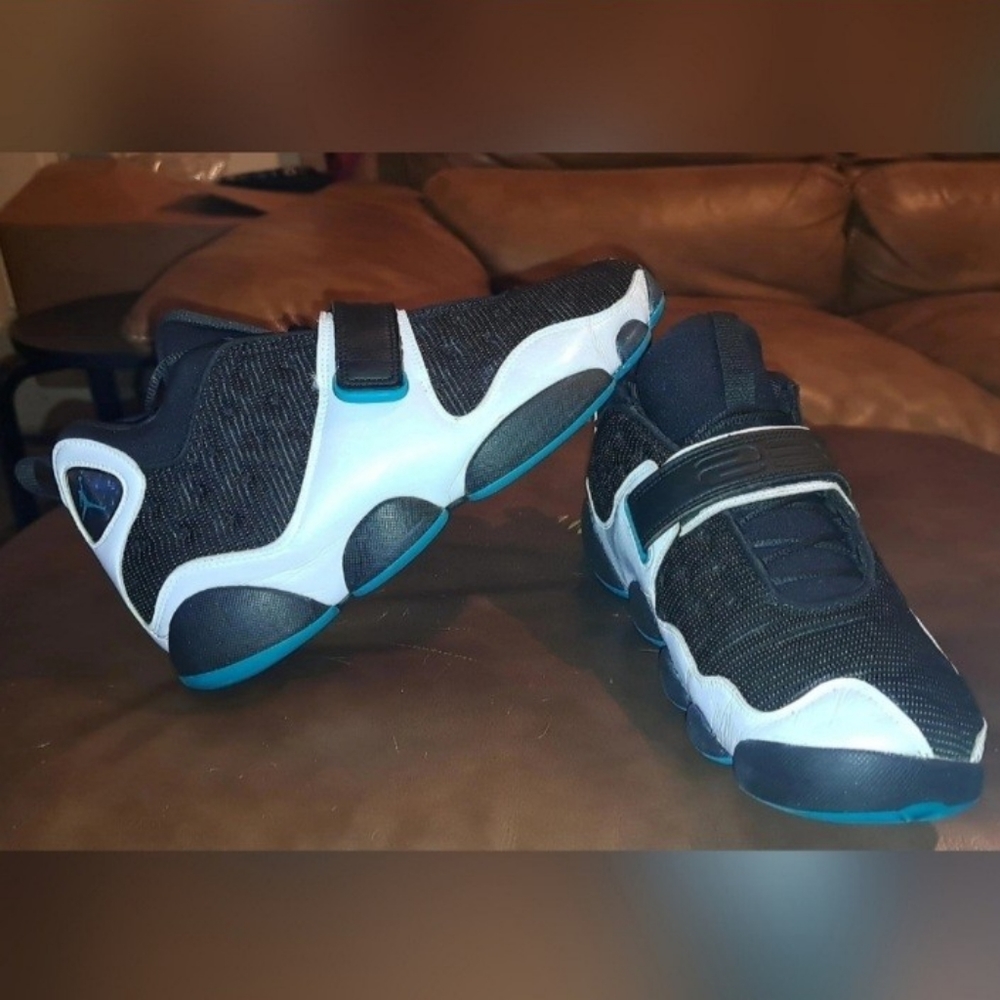 Jordans Turbo Black Cat
